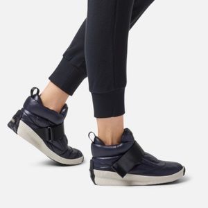 NEW Sorel Out N About Puffy Sneaker Boot